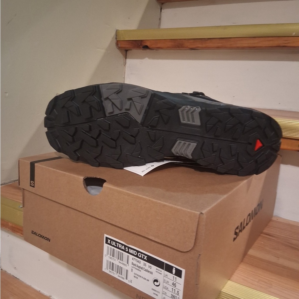 Ultra 5 Mid GORE-TEX Hiking Boots - Men's - Picture 3 of 4